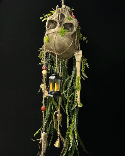 Verdant Skull Hanger