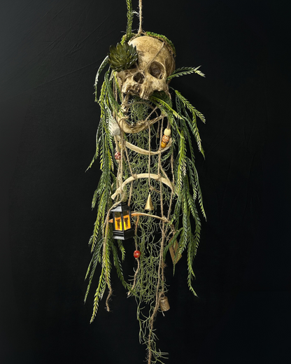 Verdant Skull Hanger